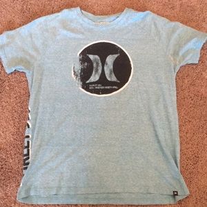 Large Hurley t shirt